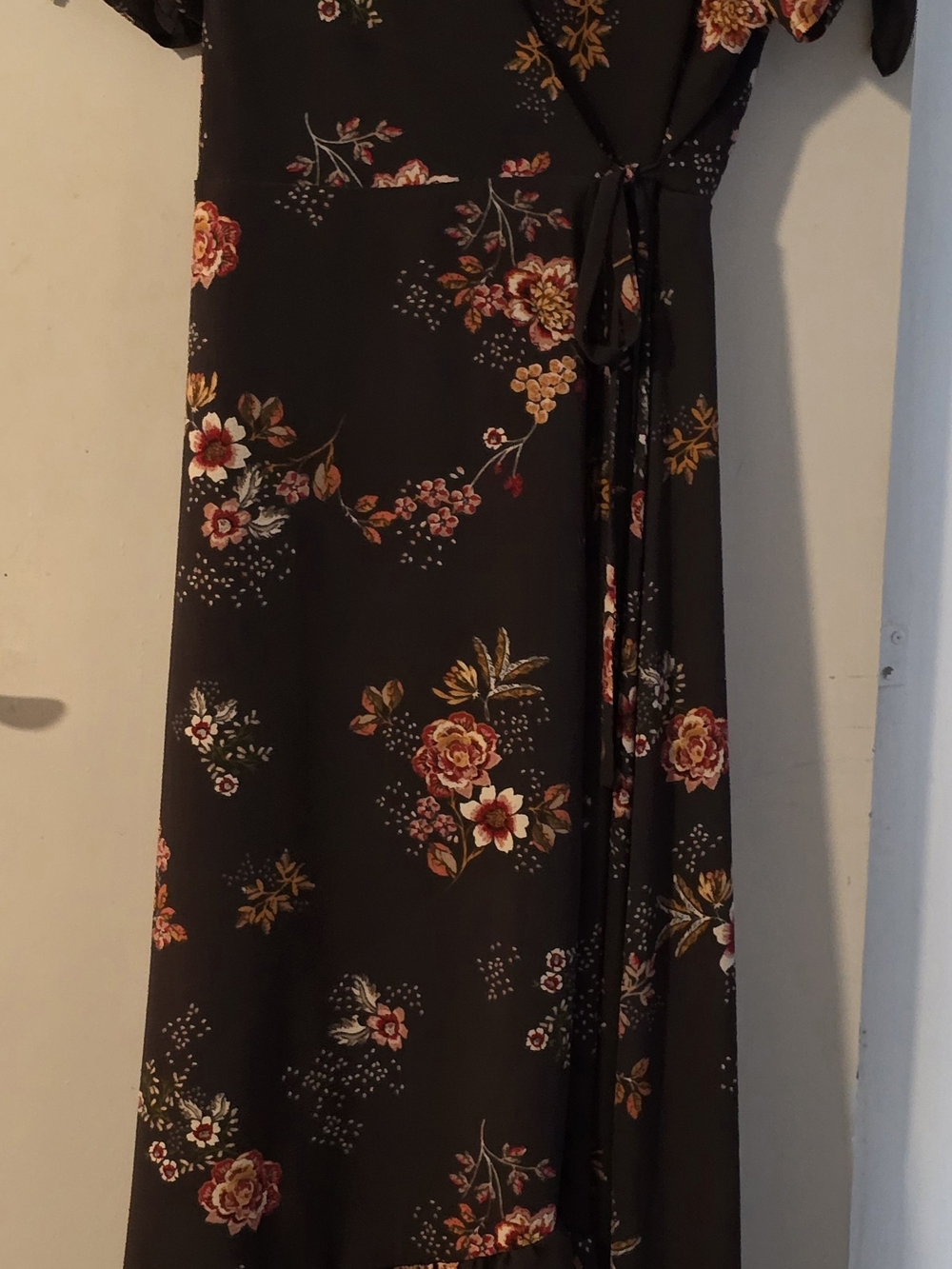 URBAN Romantics Gray Midi Wrap Dress with Multi-color Floral Accents